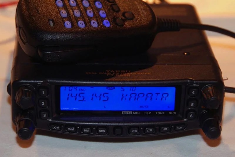 Yaesu FT-8800 - color change how to | IH8MUD Forum