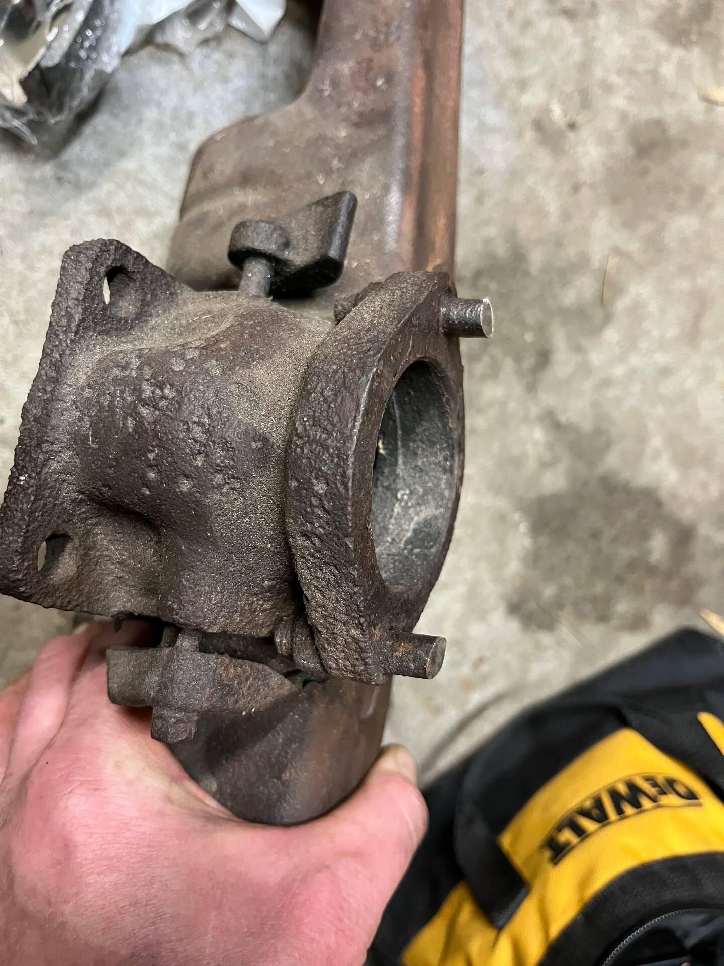 Exhaust manifold bolt extraction | IH8MUD Forum