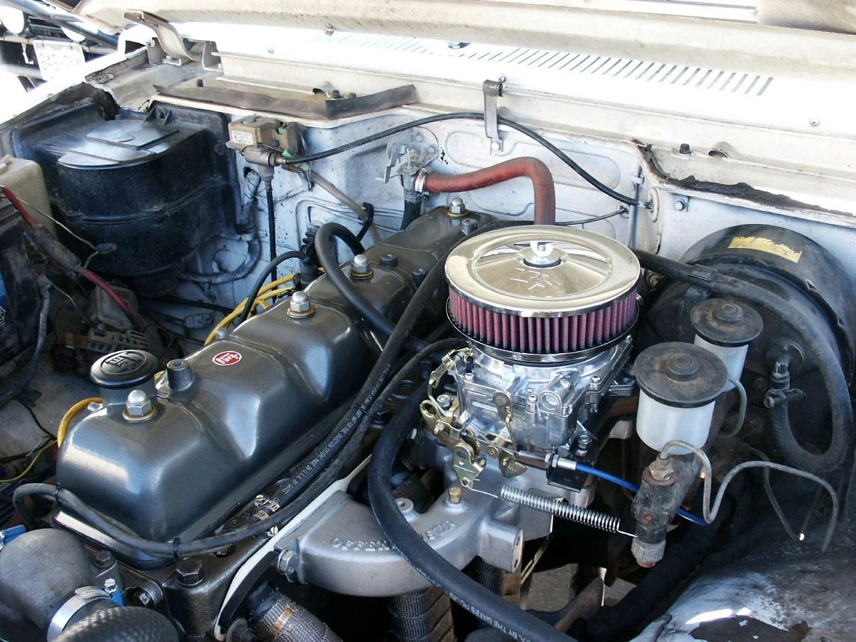 FJ60 FOUND super clean engine bay photo IH8MUD Forum