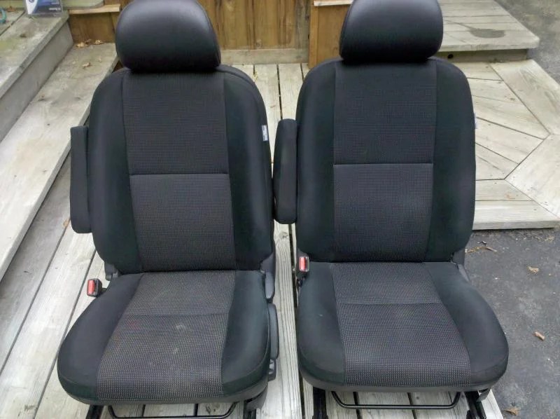 2 FJ Cruiser front SEATS for sale or trade IH8MUD Forum