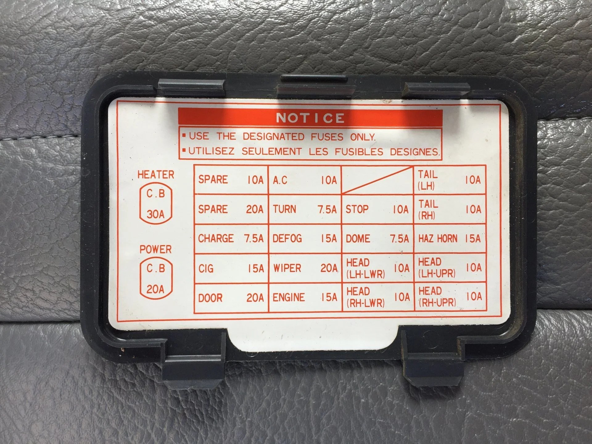 Can't find fuse for RH tail light BJ75 24v IH8MUD Forum