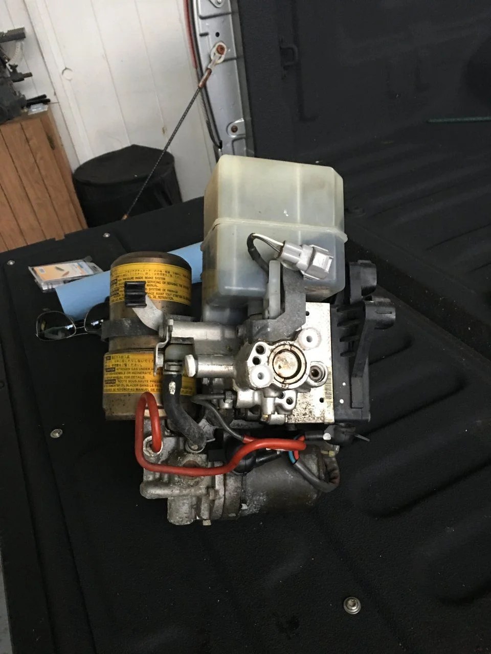 For Sale 1999 100 series Land Cruiser Brake master cylinder with