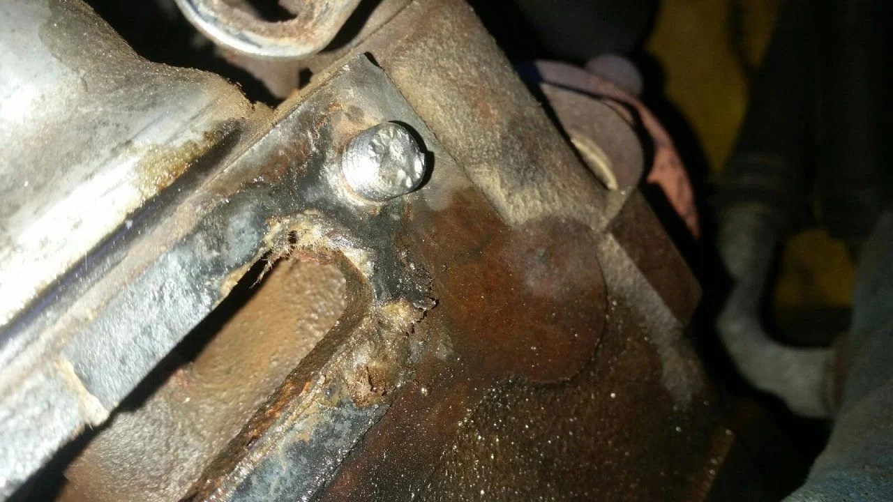 Broken Thermostat Housing Bolt. Now What? Page 3 IH8MUD Forum