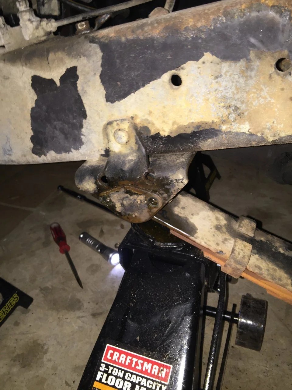 Leaf spring removal? | IH8MUD Forum