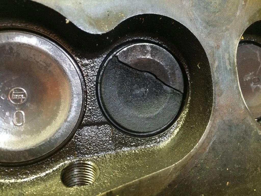 Exhaust Valve stuck open IH8MUD Forum