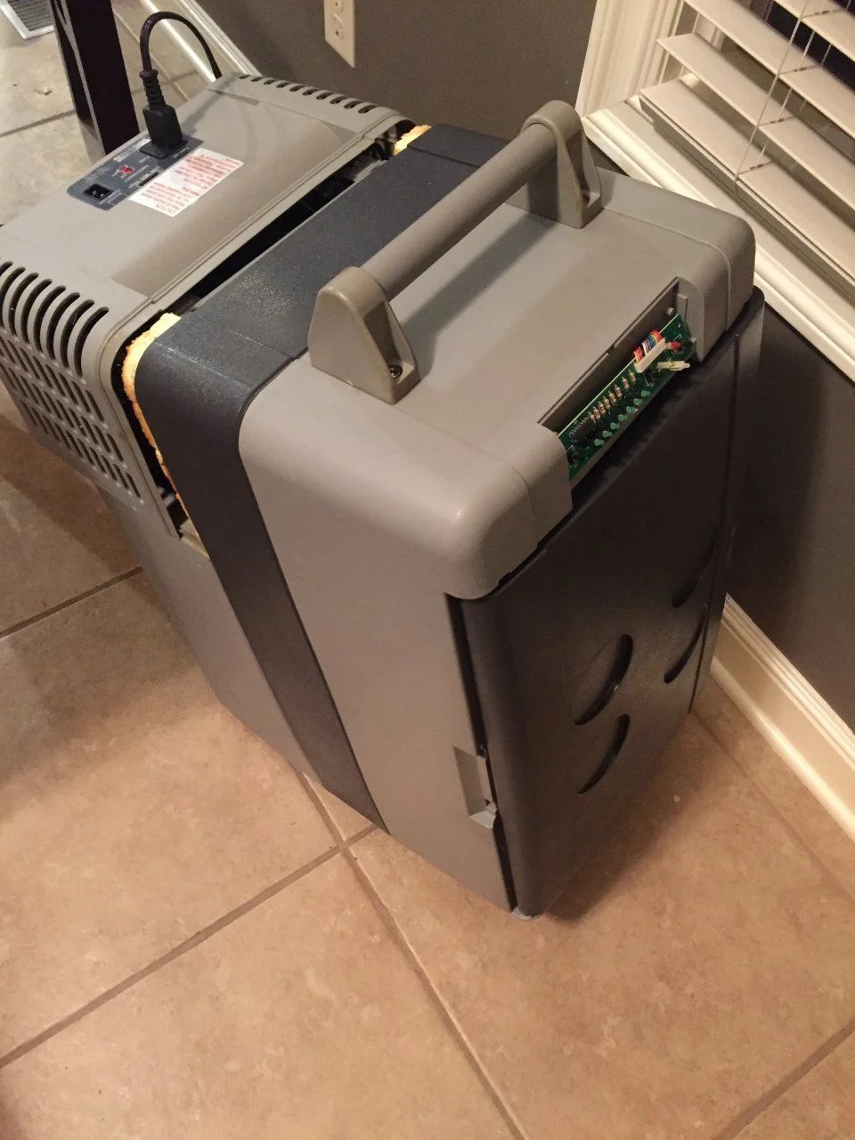 Waeco CF50 fridge died and won't turn on IH8MUD Forum
