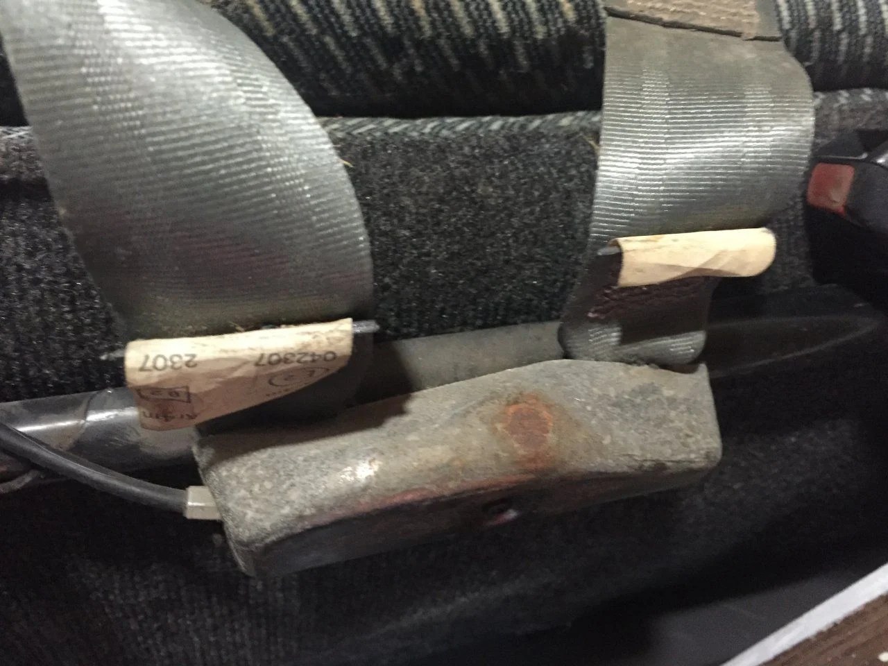 JDM HZJ73 rear seat belts? Euro roll bar source? Page 2 IH8MUD Forum