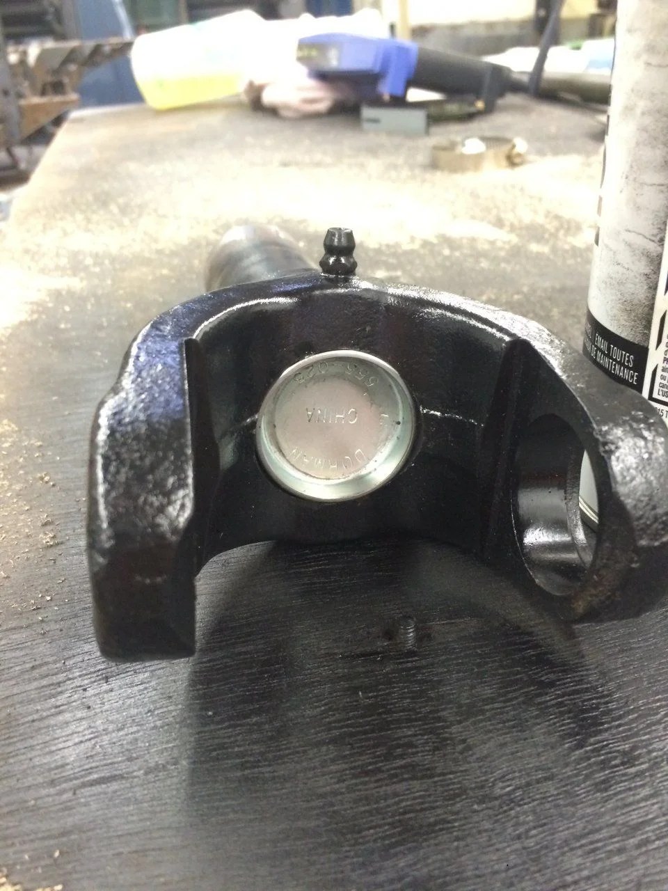 Size of front driveshaft slip yoke grease plug? IH8MUD Forum