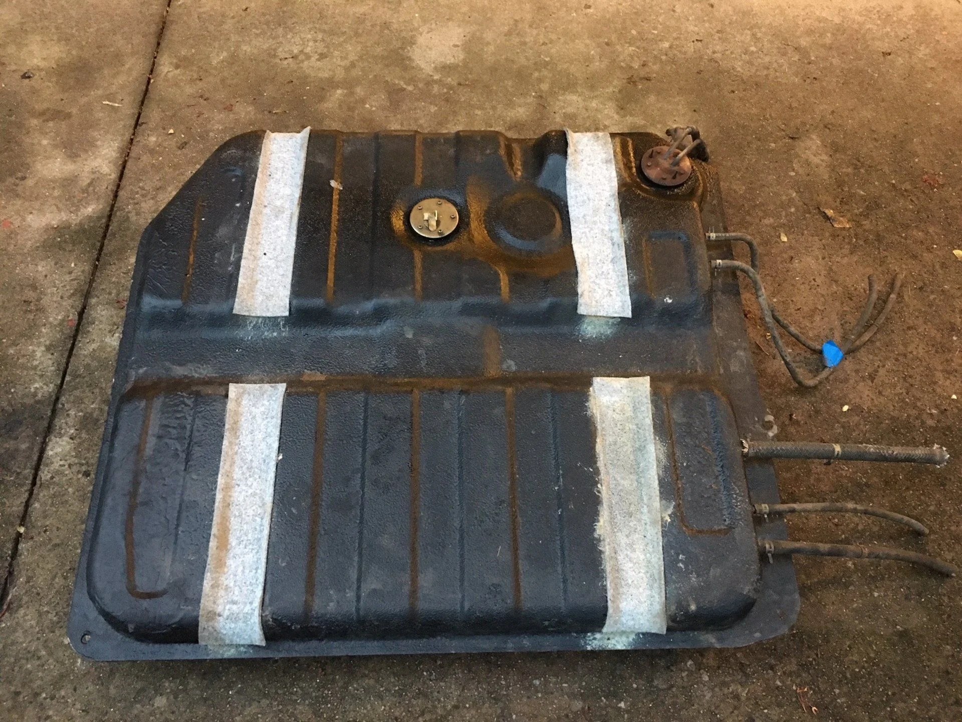 SOLD FJ60 gas tank IH8MUD Forum