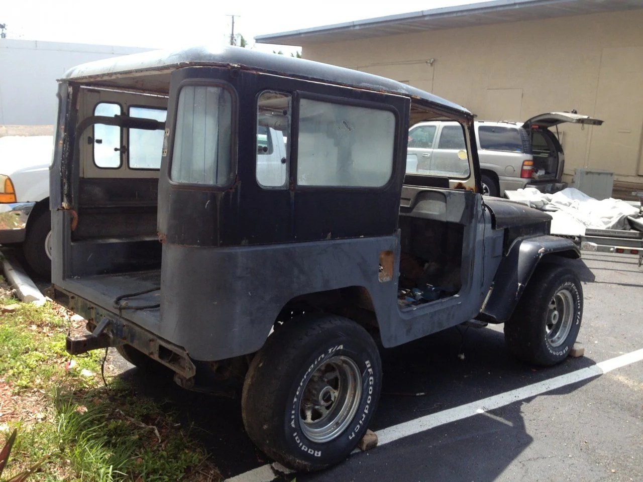For Sale FJ40 fiberglass tub IH8MUD Forum
