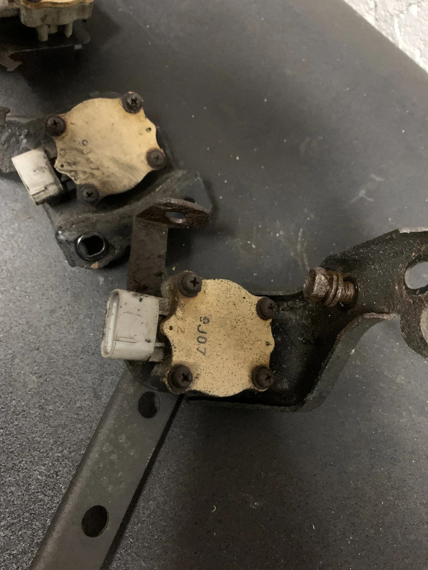 For Sale 2000 LX470 AHC parts Virginia IH8MUD Forum