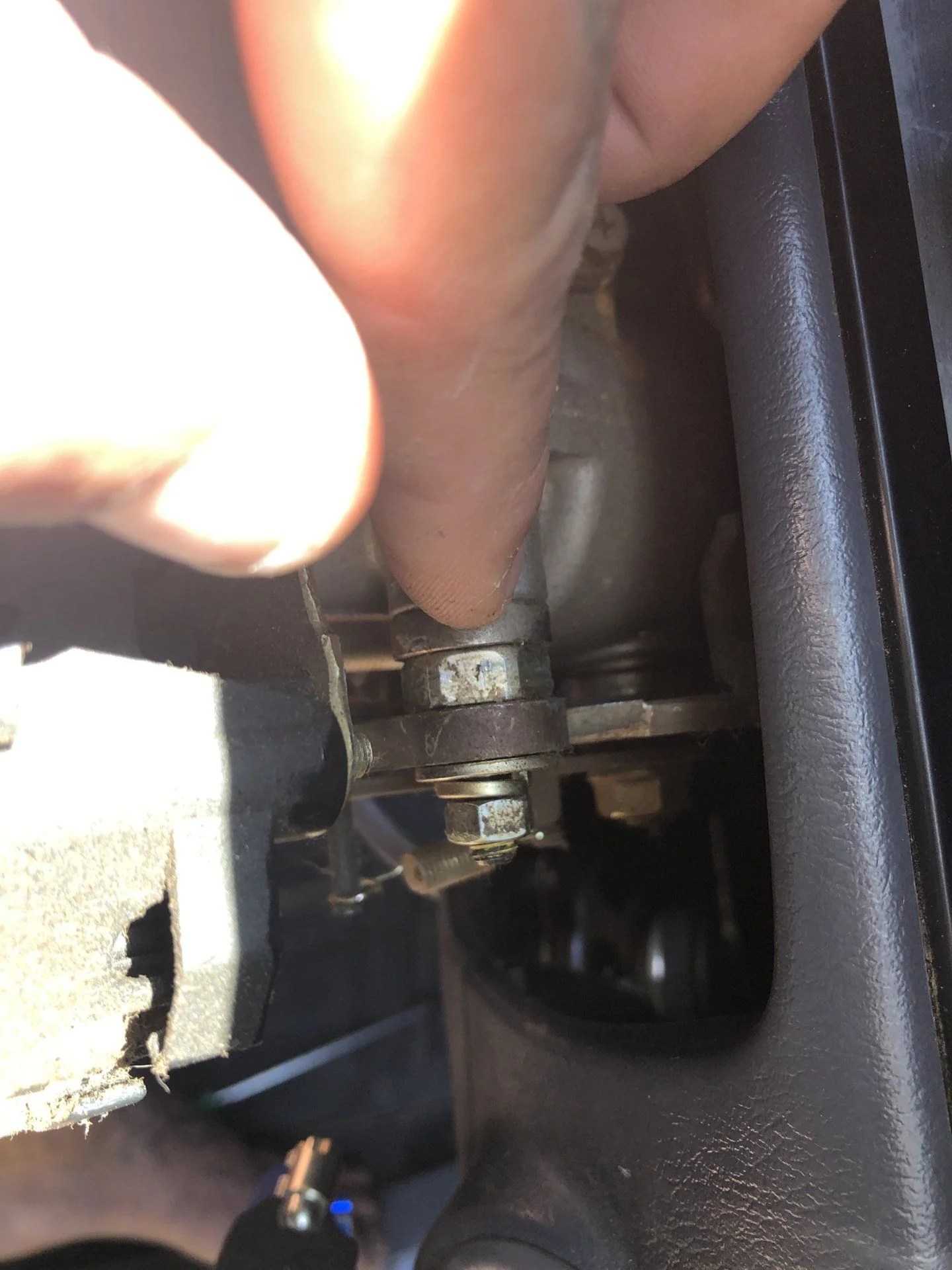 HOW TO: Tighten Steering Column Play | Page 2 | IH8MUD Forum