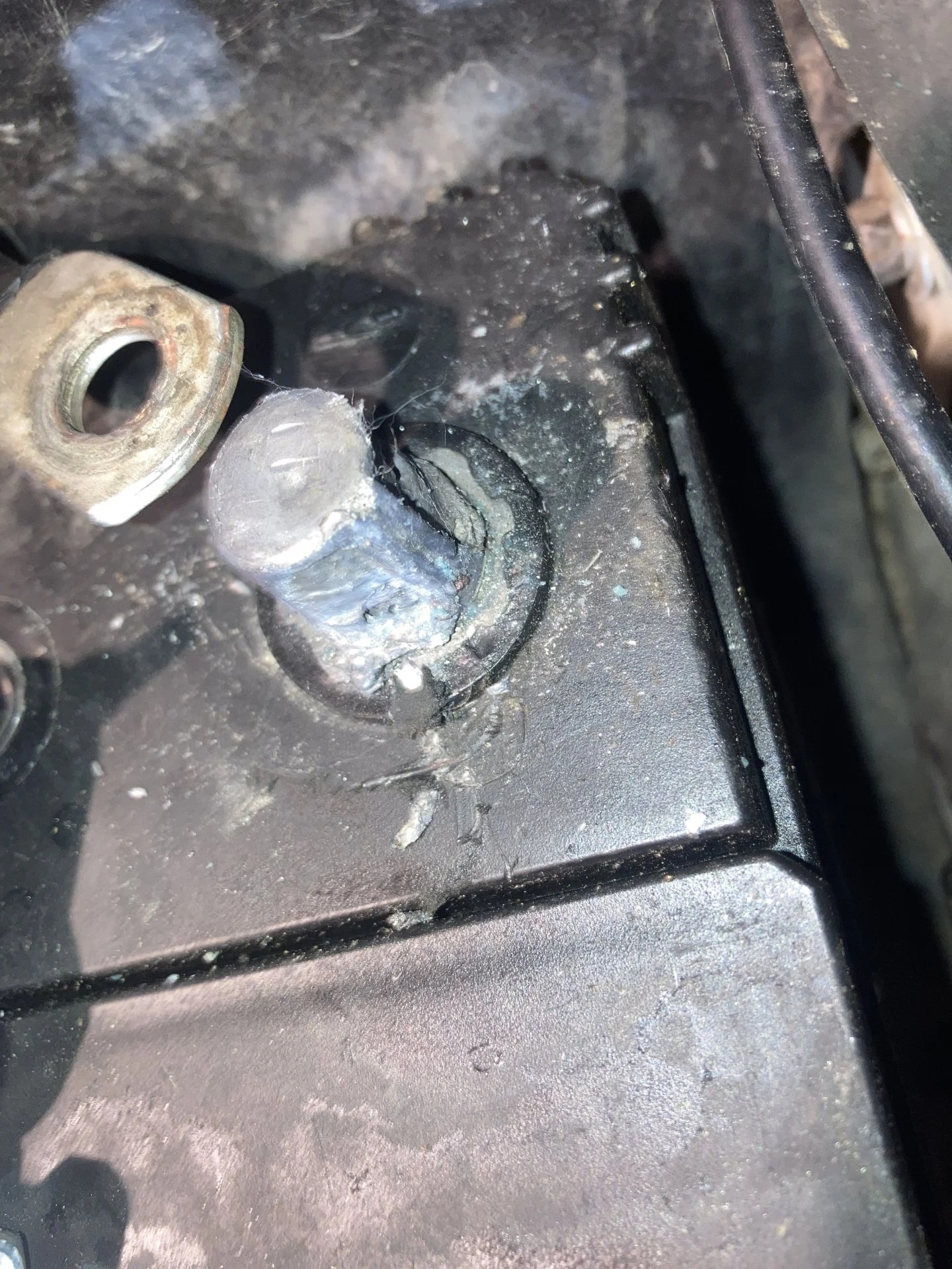 Melted Battery Terminal IH8MUD Forum