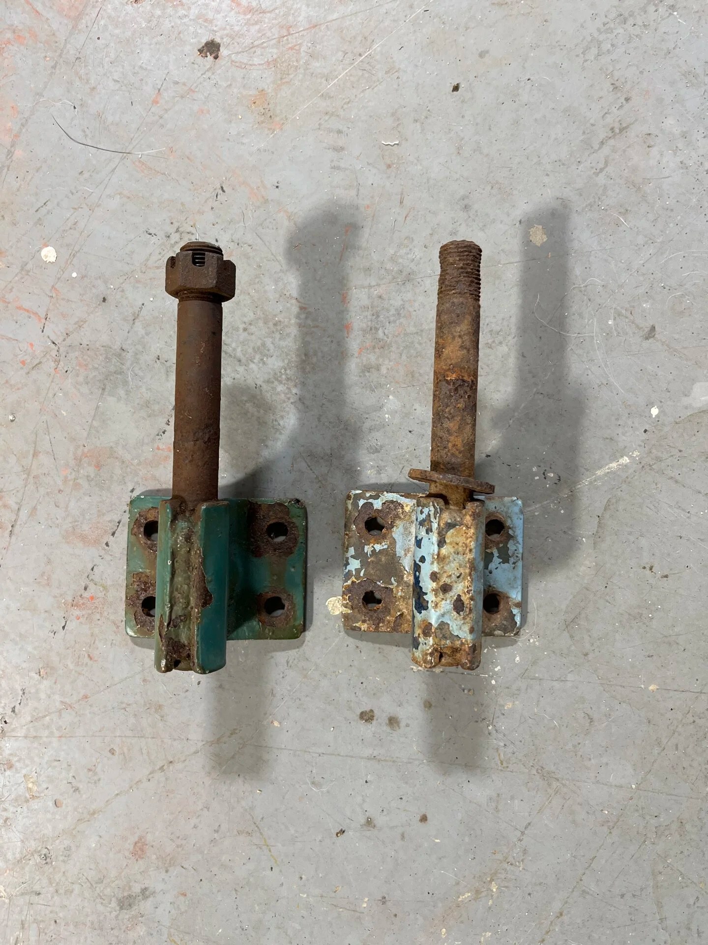 For Sale FJ40 spare tire carrier parts hinges IH8MUD Forum