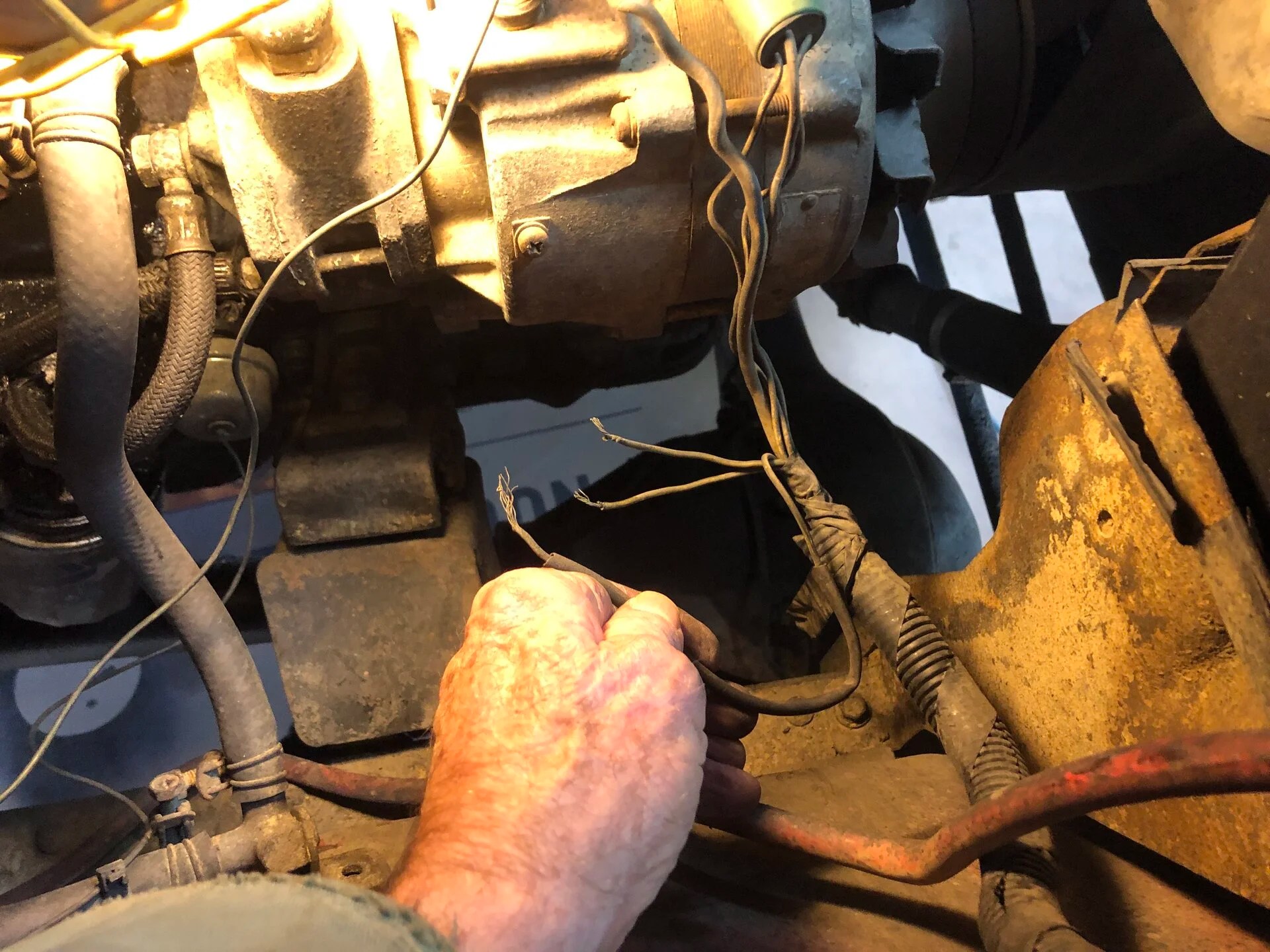 Loose wires near alternator | IH8MUD Forum