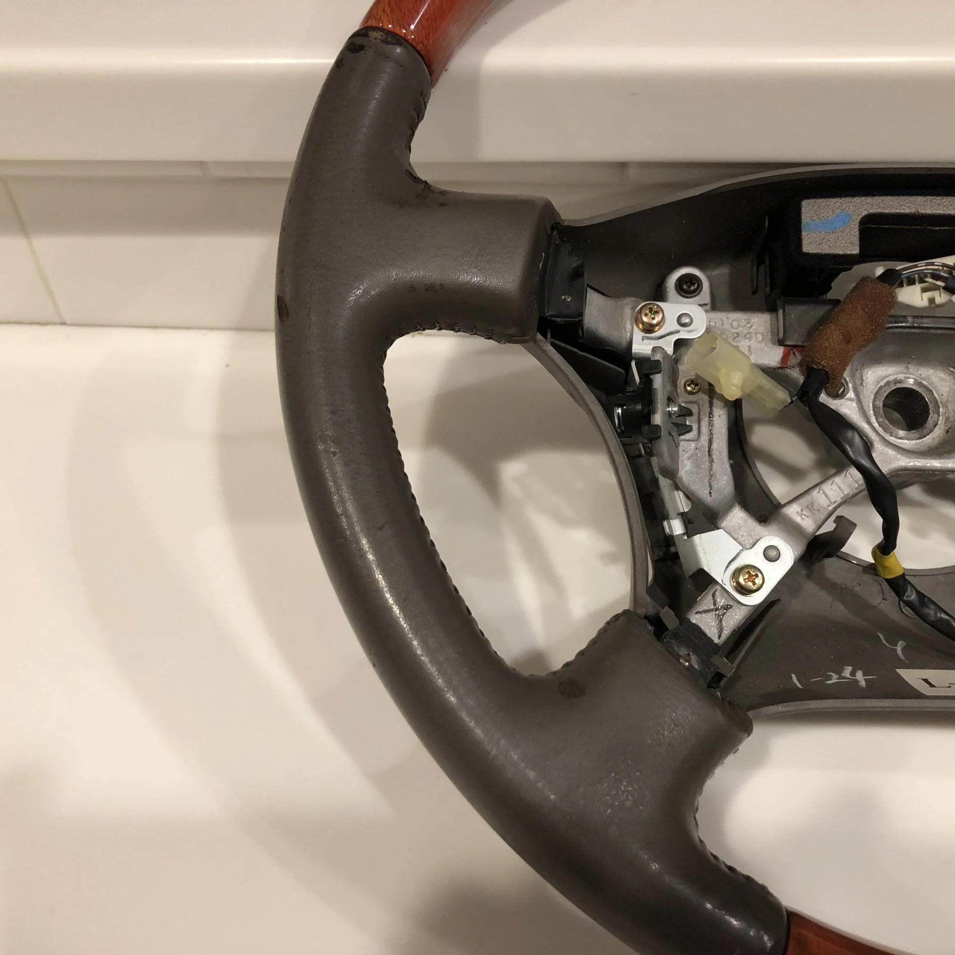For Sale LS400 Steering Wheel from a 1999 (will not fit an 80