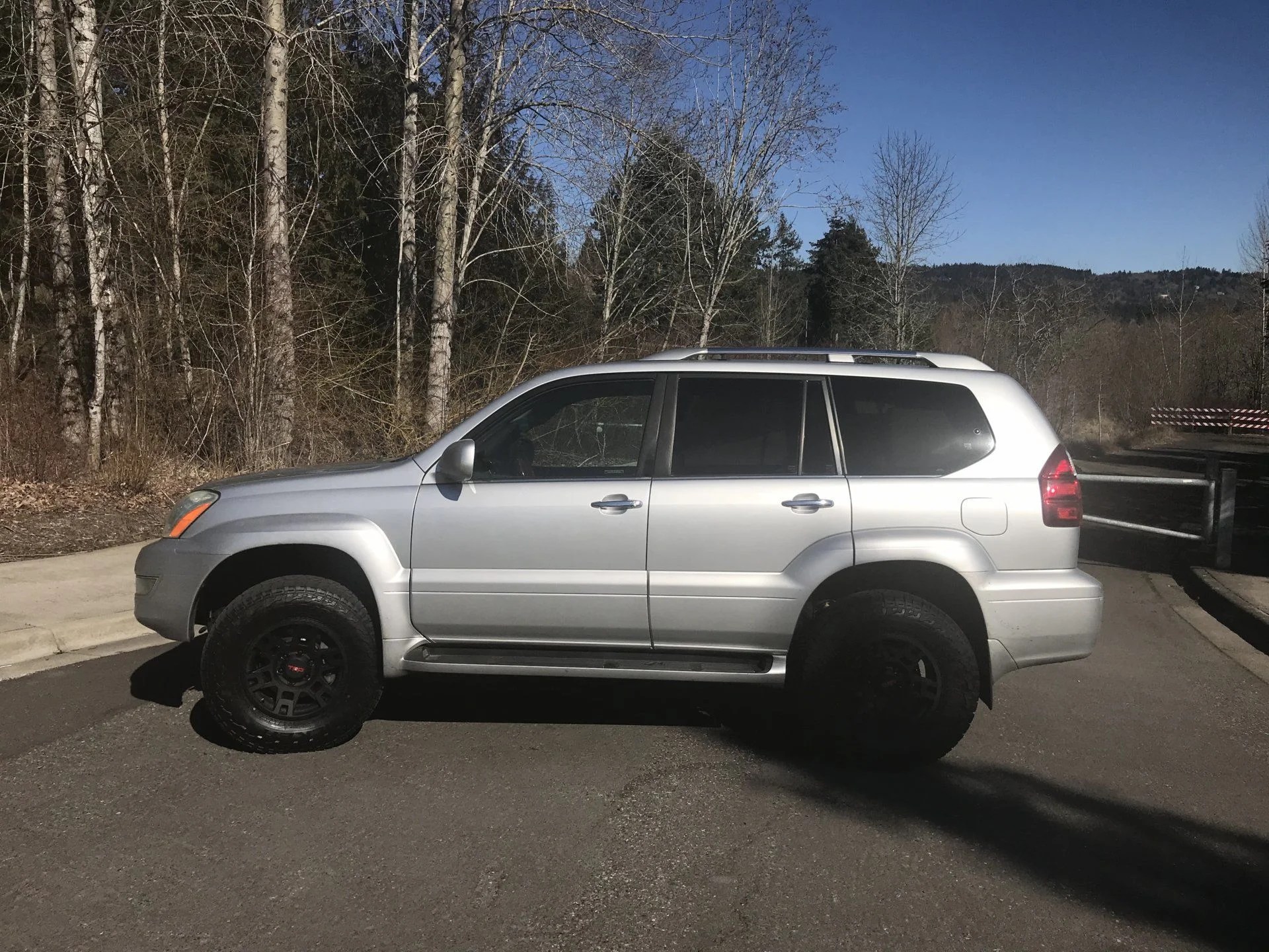 MATCH FACTORY STYLE REAR WING SPOILER For 20032009 LEXUS GX470 Car
