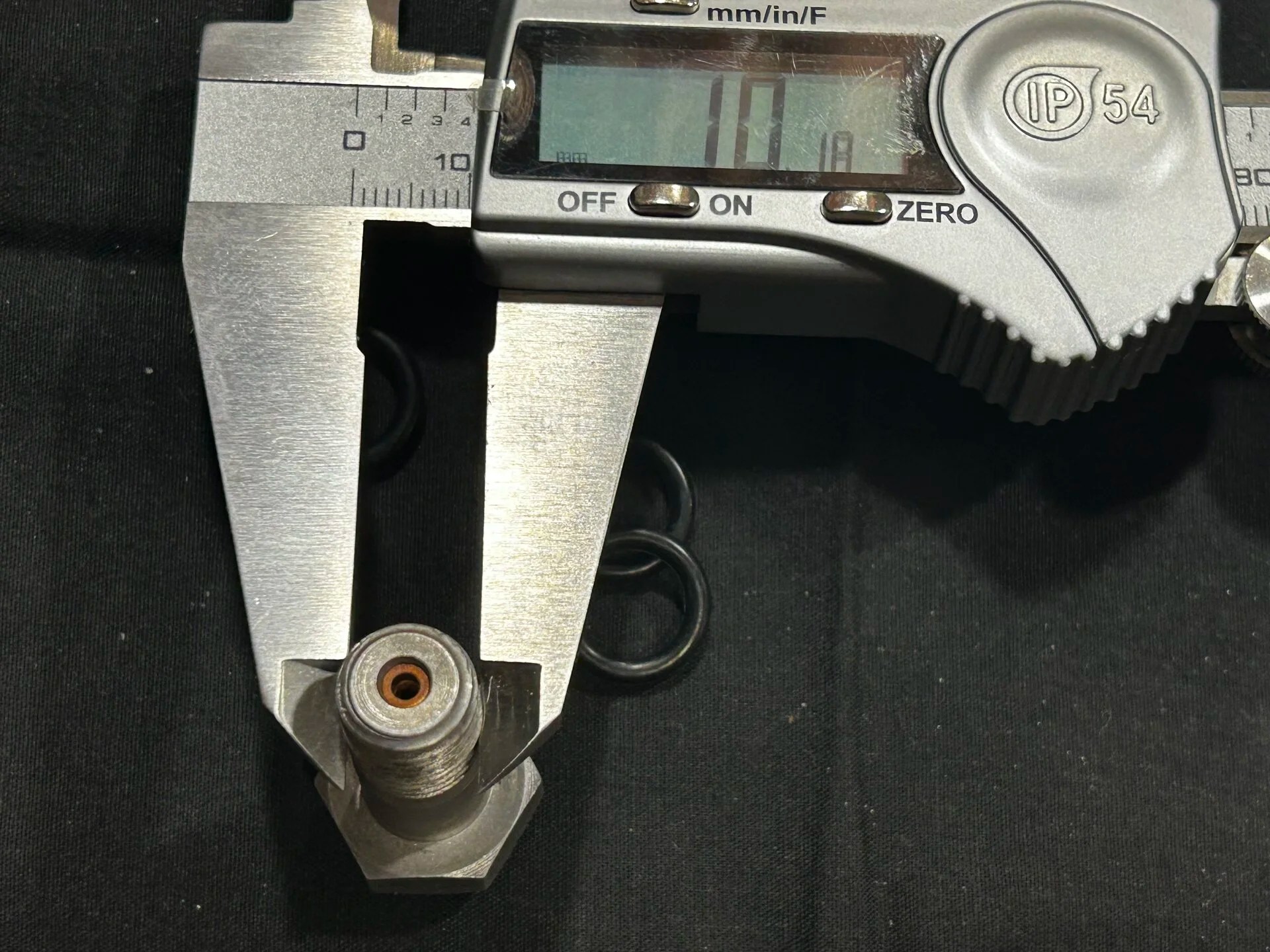 2F Carb return line fitting thread size and pitch. Page 2 IH8MUD Forum