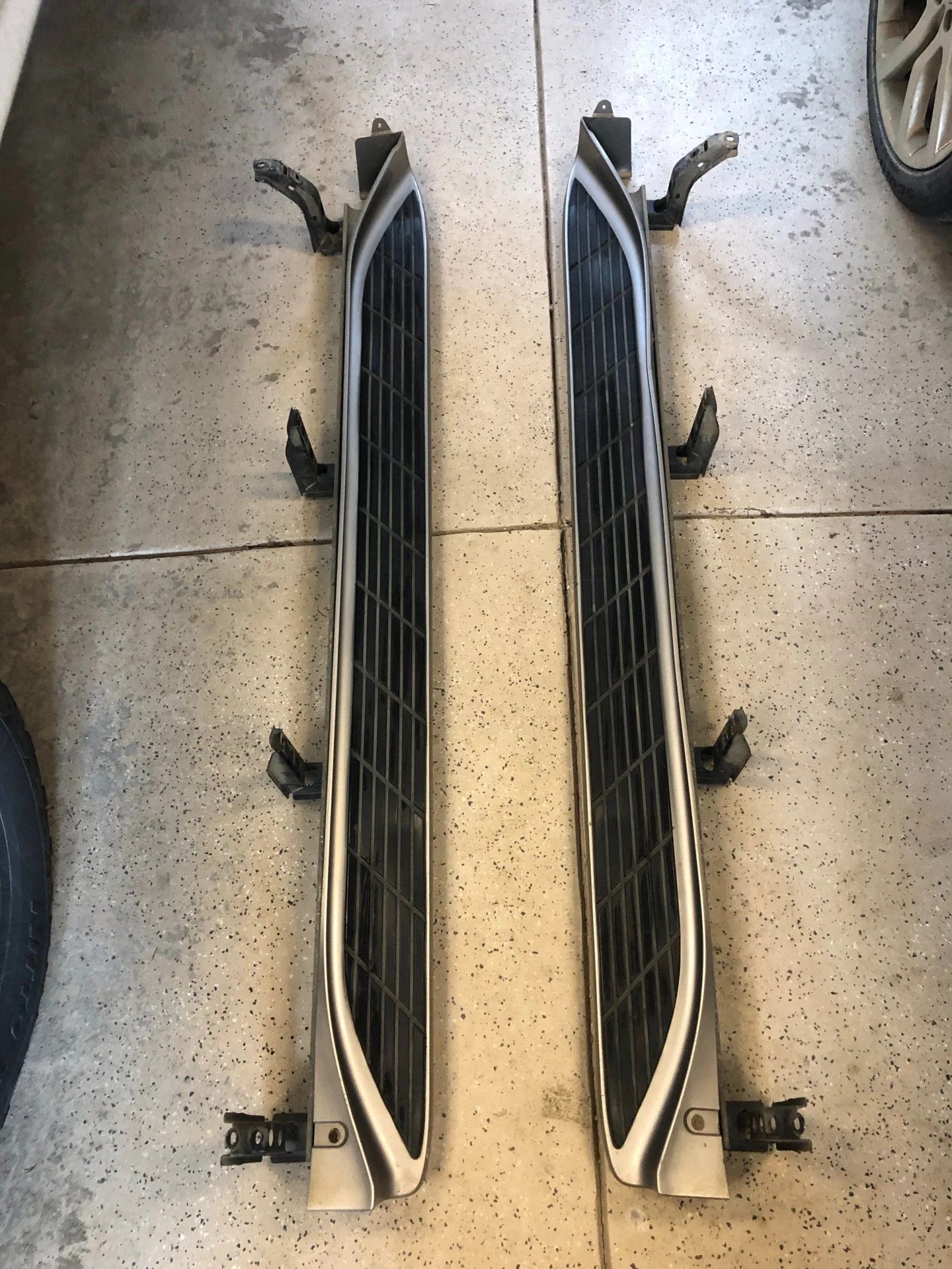 For Sale 100 Series OEM Running Boards IH8MUD Forum