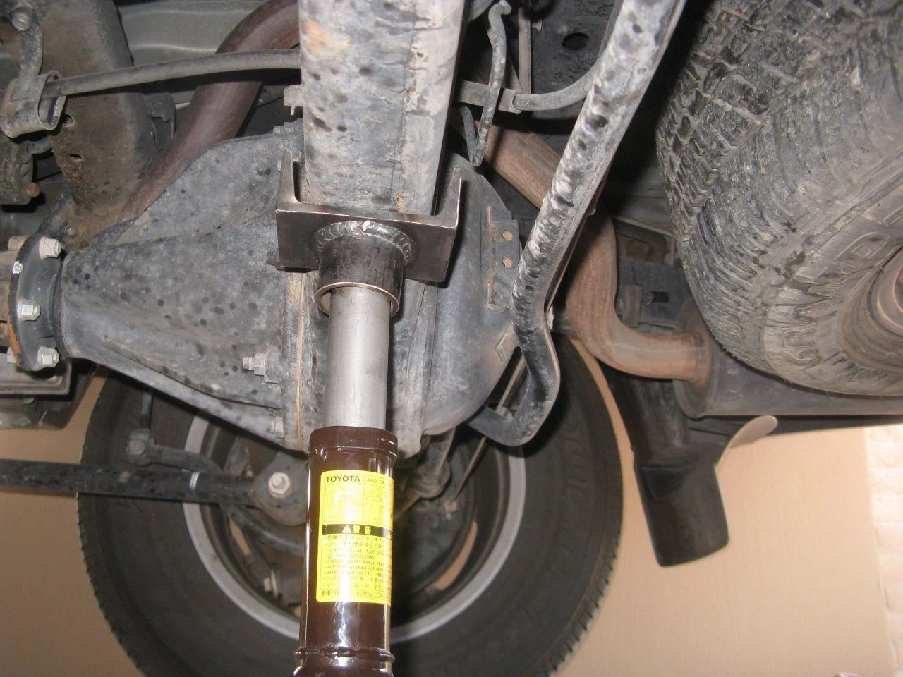 OEM Bottle Jack Trivia??? IH8MUD Forum