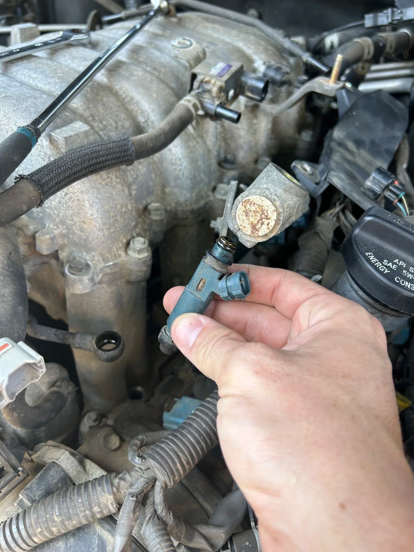 Notes on Fuel rails and Injectors Install | IH8MUD Forum