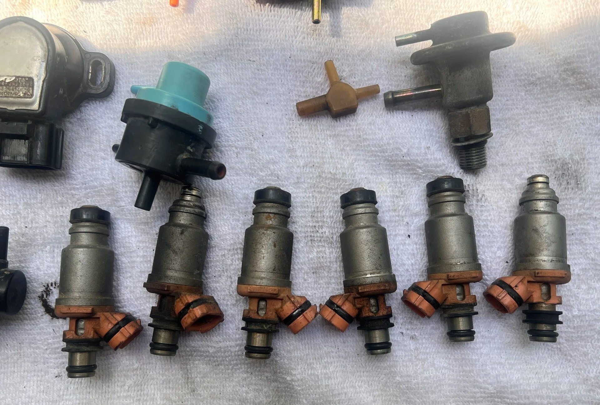 SOLD - 80 Series parts lot | IH8MUD Forum