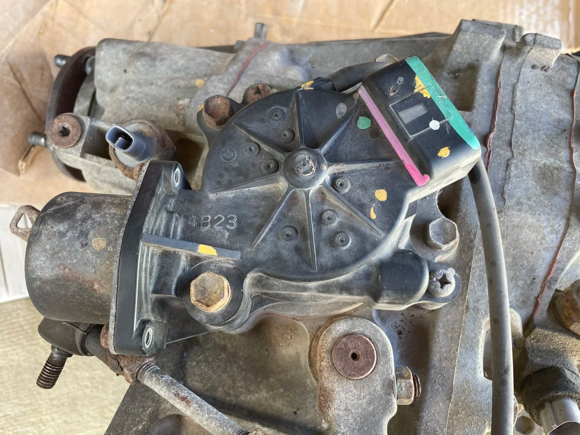 For Sale Bulverde, Texas 2004 Land Cruiser 100 Transfer Case Parts