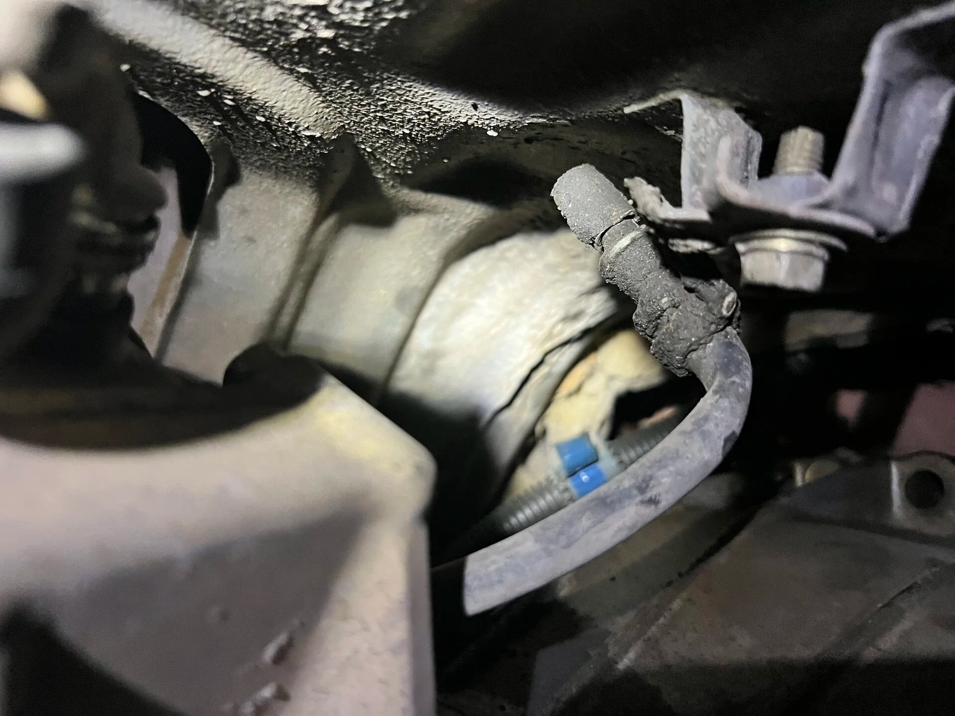 1995 FZJ73 Transfer Case / Tranny Breather Locations IH8MUD Forum