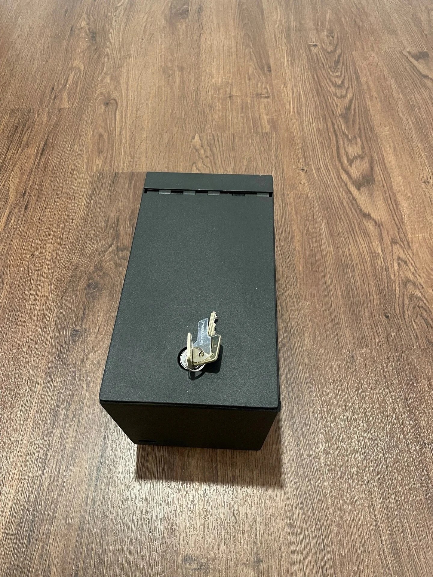 SOLD NIB Wits End Center Console Lock Box 80series (Tall version