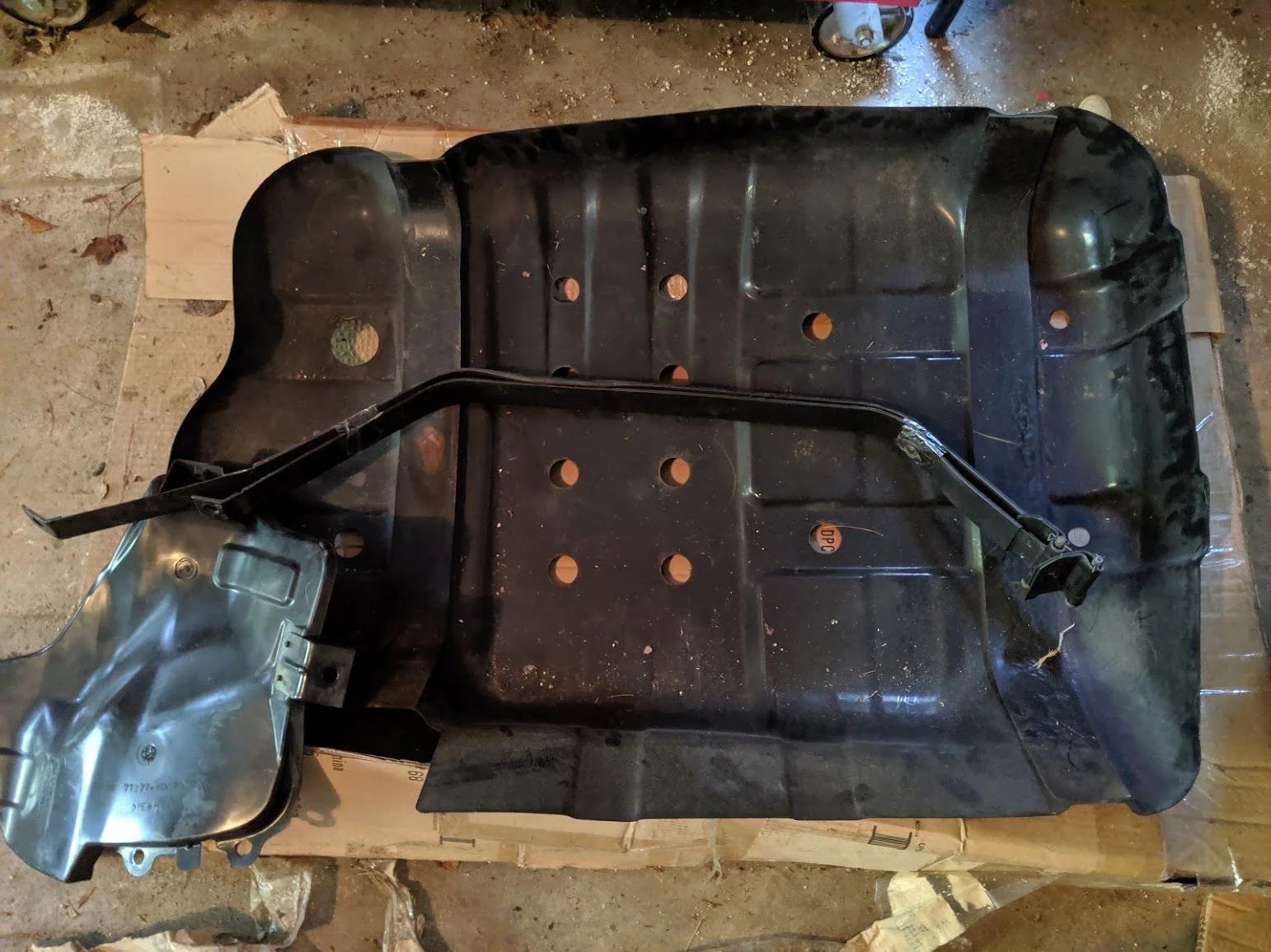 For Sale 100 Series Fuel Tank Skid Plate and Straps 150 IH8MUD Forum