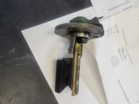 Oil Level Sensor - horizontal mount in oil pan | IH8MUD Forum