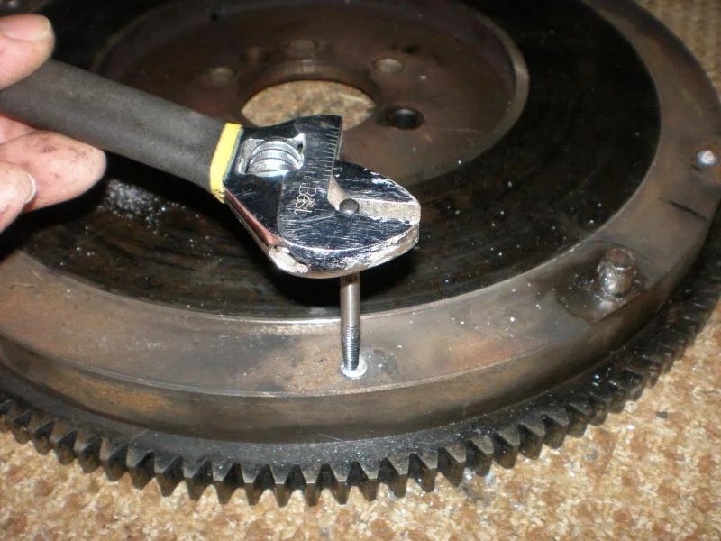 Broken pressure plate bolt removal IH8MUD Forum