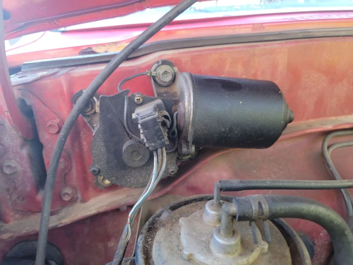 86 turbo Toyota Pickup wiper relay help | IH8MUD Forum