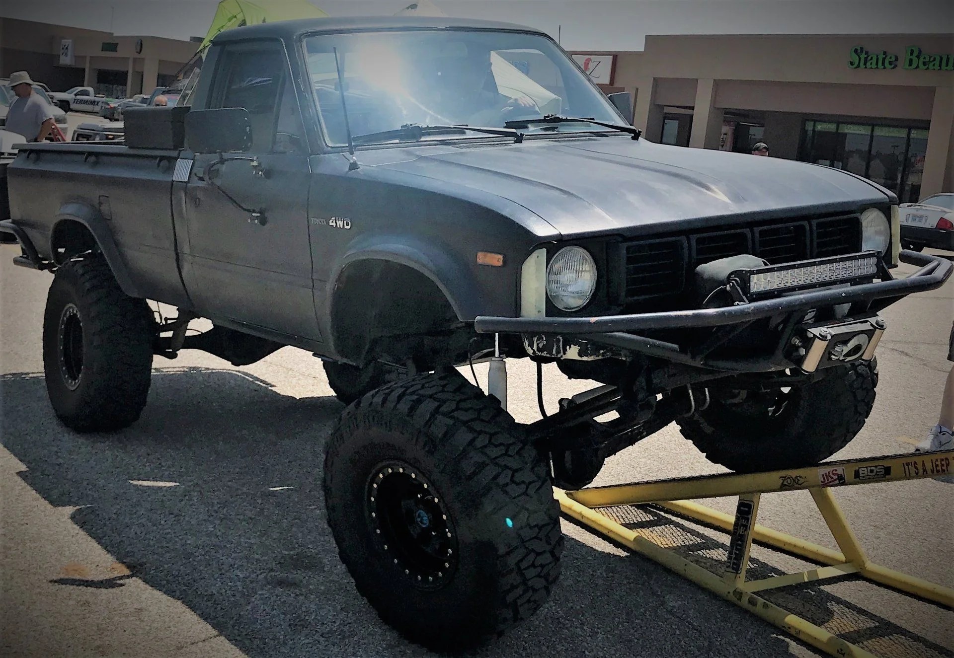 SOLD Wichita KSBuilt 1980 Toyota Hilux Truck IH8MUD Forum