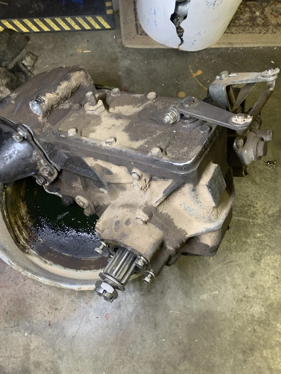 1970 FJ40 Transfer case rebuild IH8MUD Forum