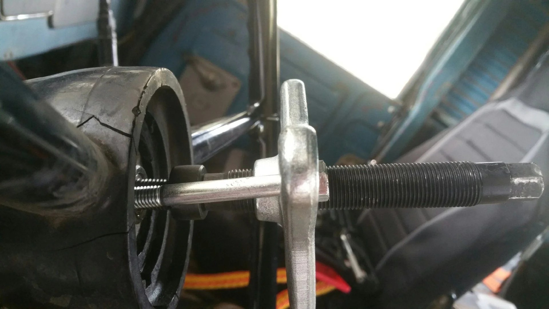 Steering wheel stuck, seriously. | IH8MUD Forum