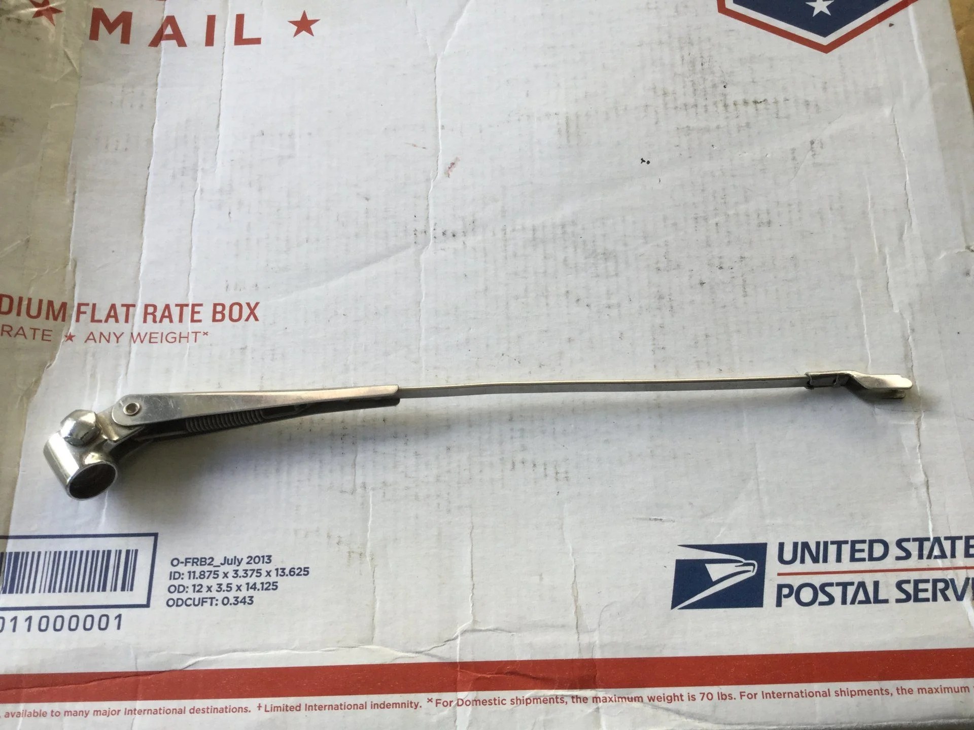 Wanted One (1) early wiper arm pinch bolt style IH8MUD Forum