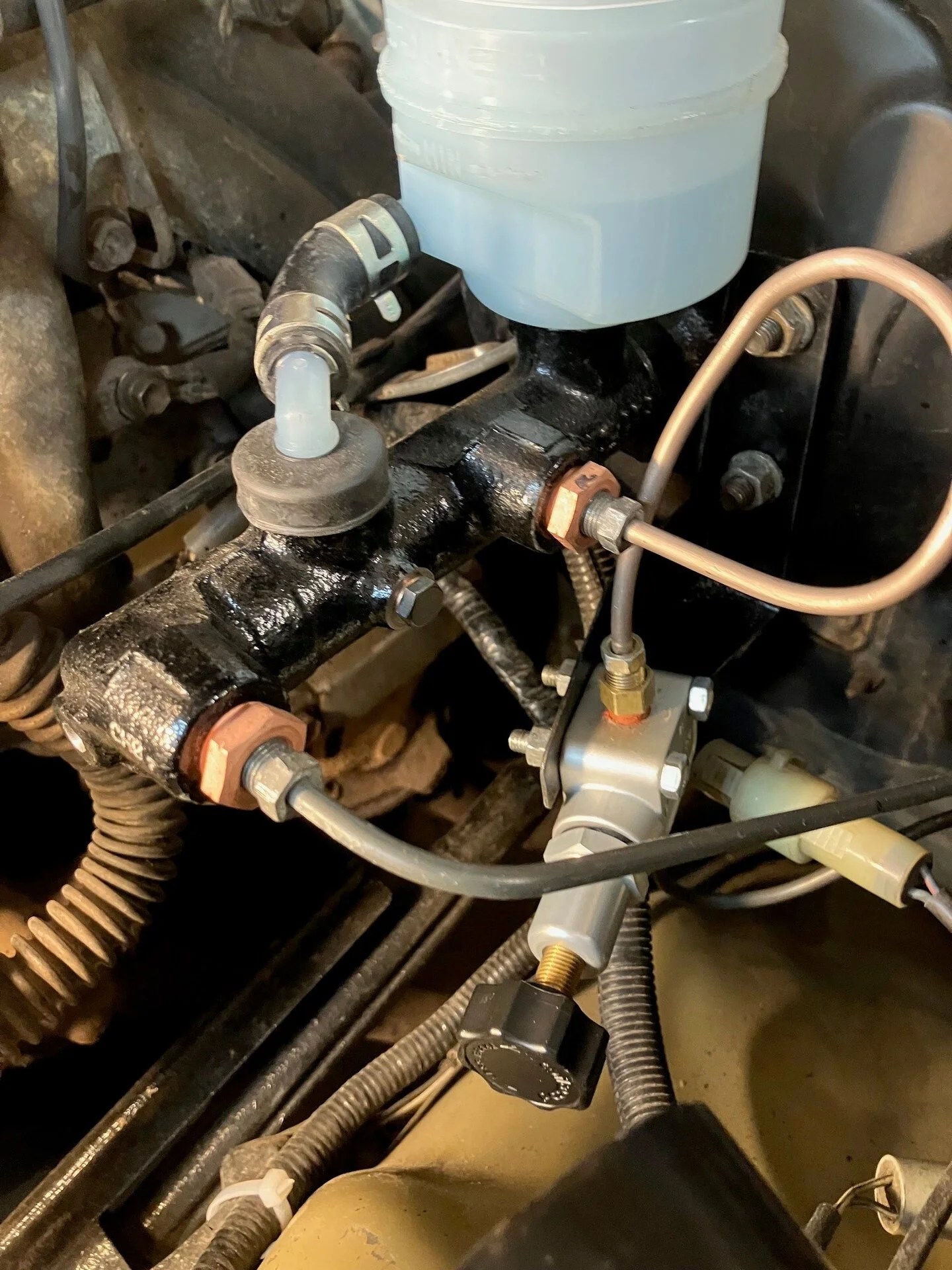 Brake proportioning valve - how does it work? | IH8MUD.com Forum
