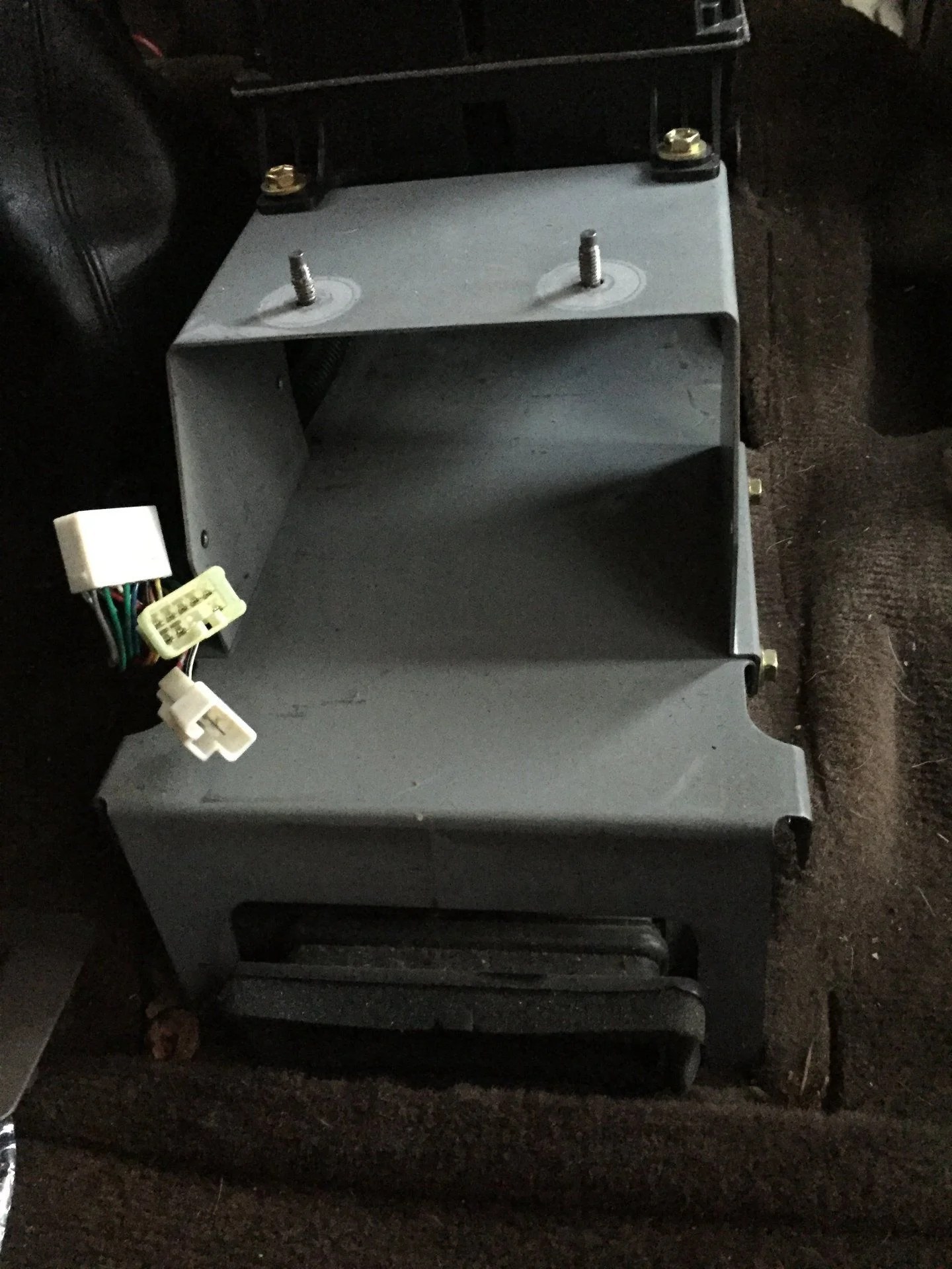 Center console with bracket IH8MUD Forum