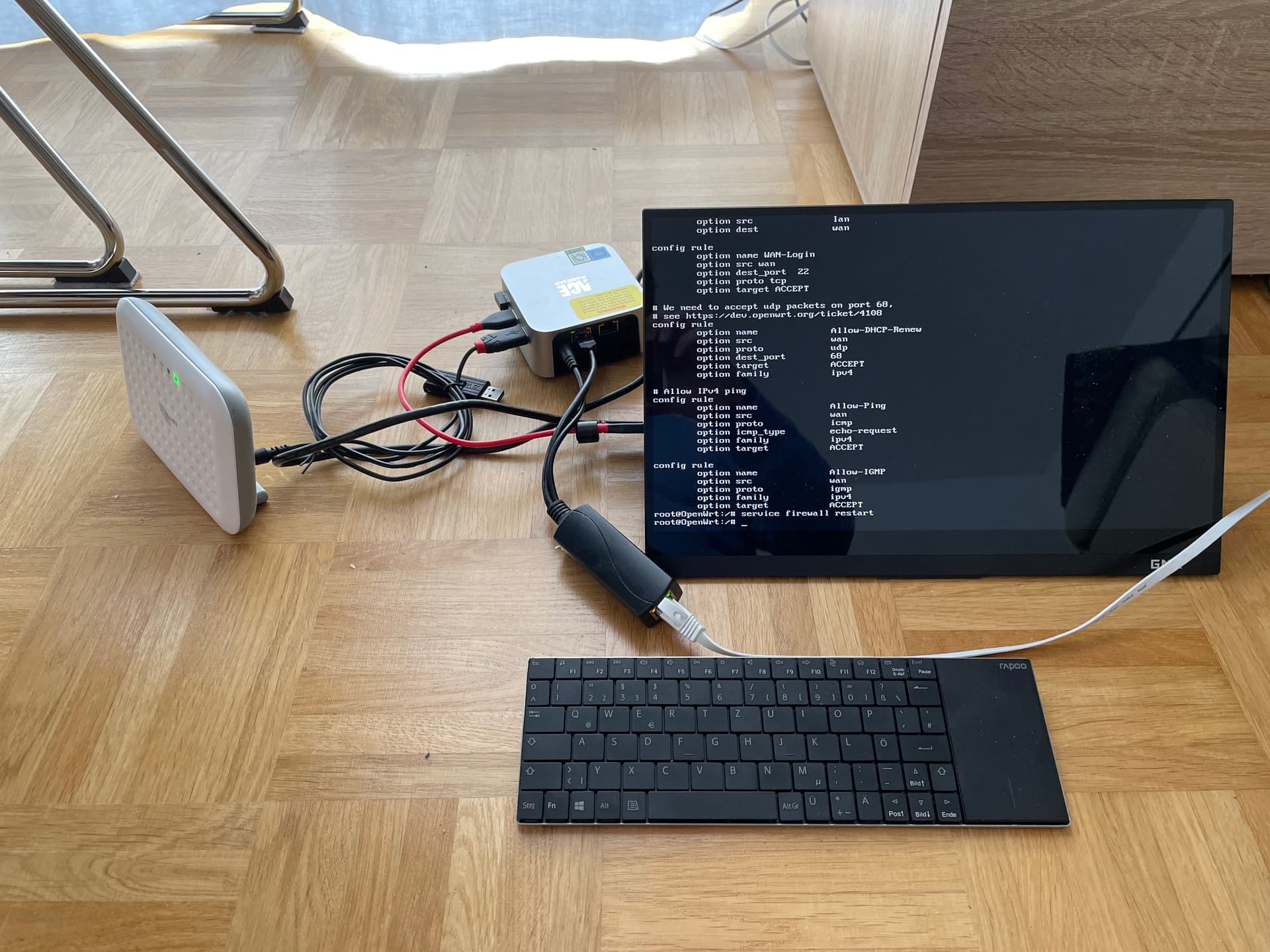 [SOLVED] Permanently Install OpenWrt on /dev/sda (Intel, 64Bit