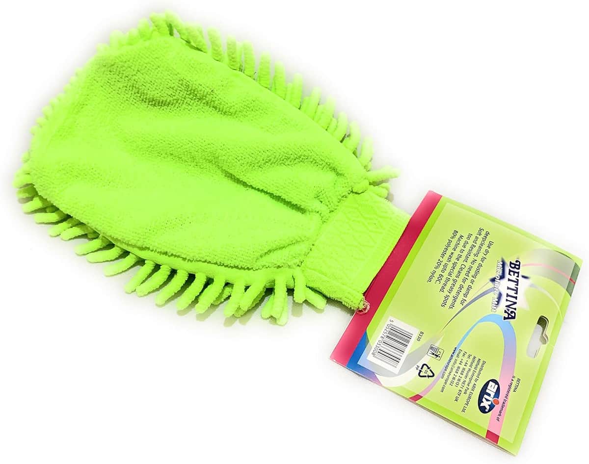 What's the best way to dust without getting a dust cloud in the air