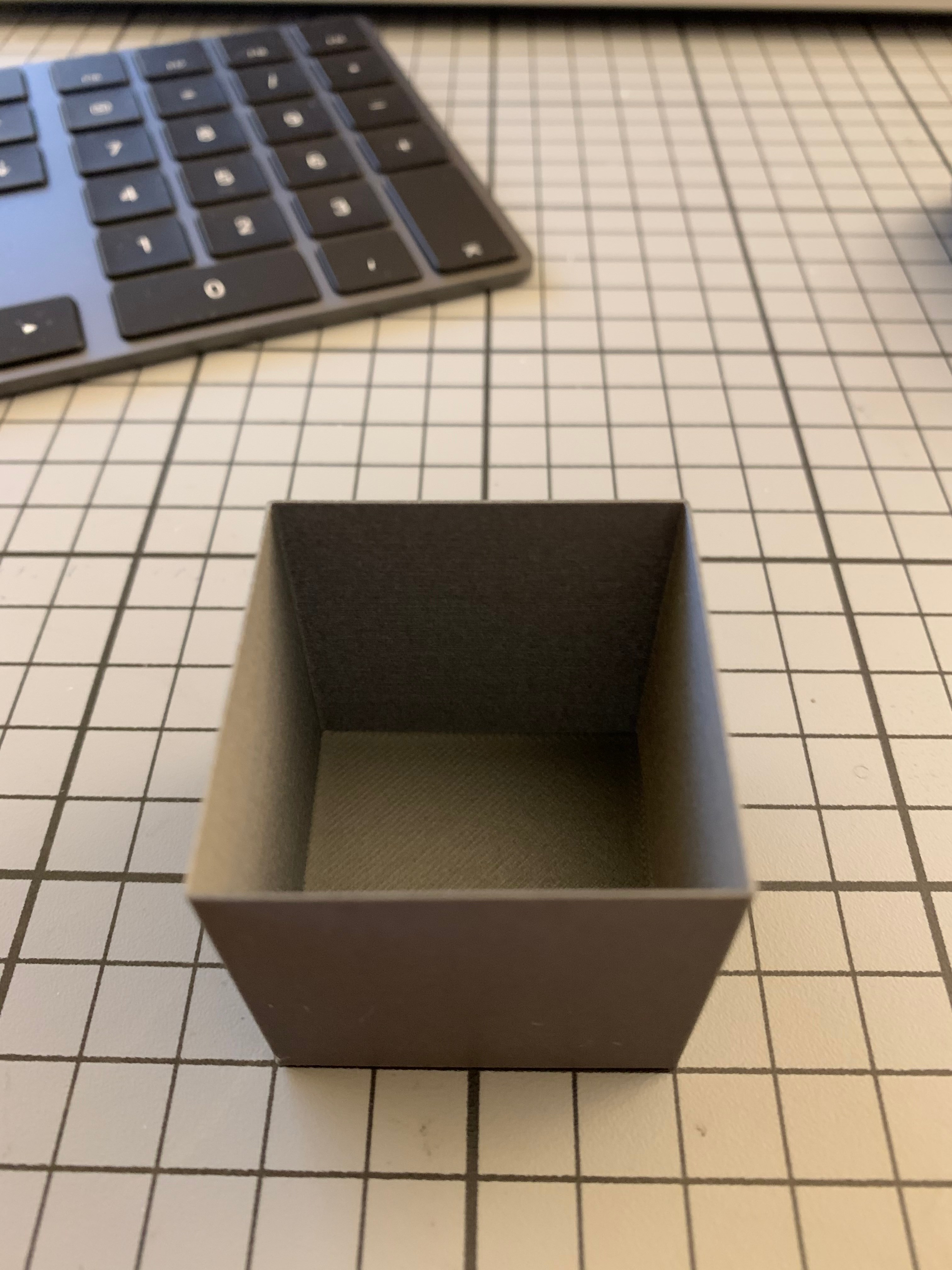 what is the cause for different wall thickness? How do I print this