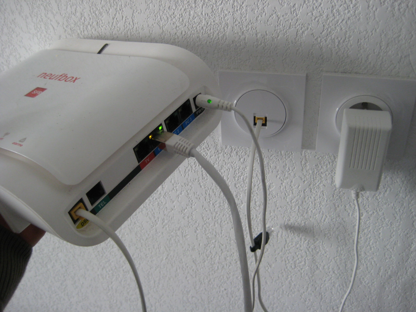 Résolu Installation Box NB4 dans appartement tout neuf Le Forum SFR