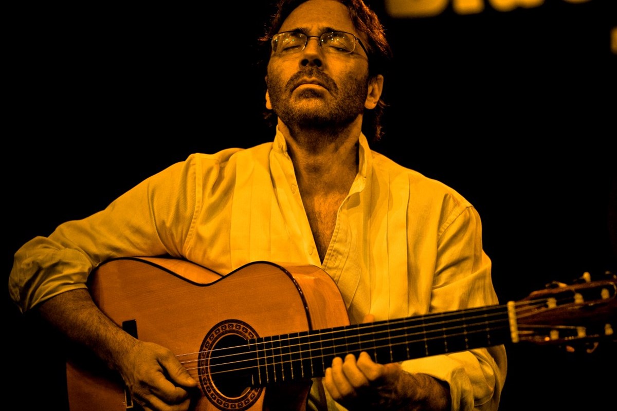 Al Di Meola Interview Swiping Isn�t Sweeping Playing Al Di Meola Interview Swiping Isn�t Sweeping Playing