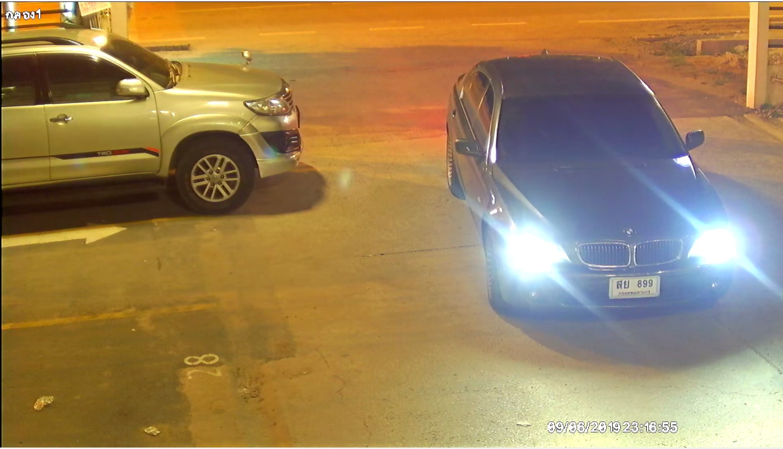 Does DS2CD4A26FWD(IZHS)(LZS)/P can read license plate on moving car