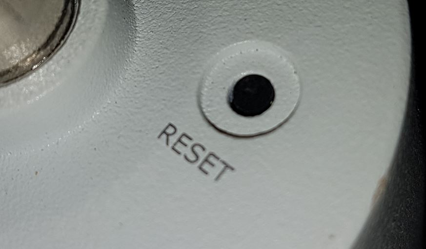 Howto How do I fix a Hikvision camera factory resetting when it