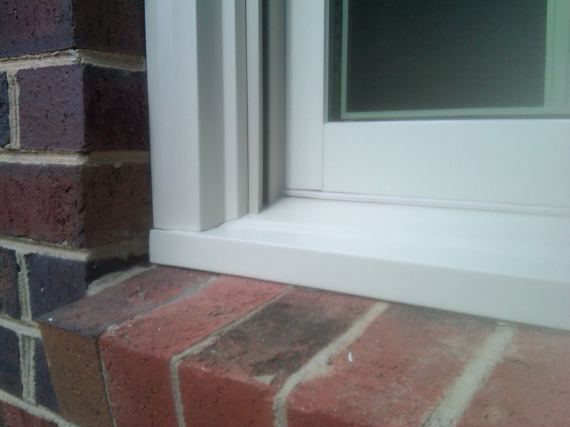 Window sill or window ledge? WordReference Forums