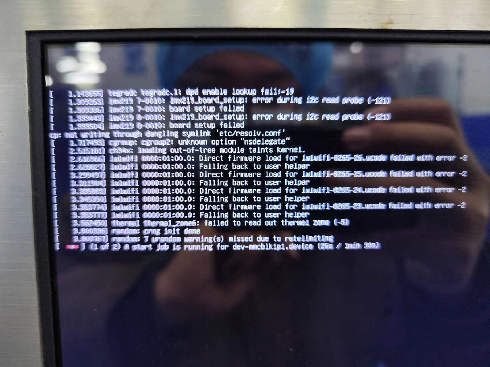 Jetson Nano cannot start up properly and cannot enter the graphical