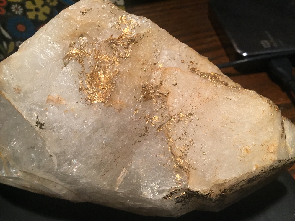 Gold in Quartz Valuation? Worth anything? Gem Related Discussion