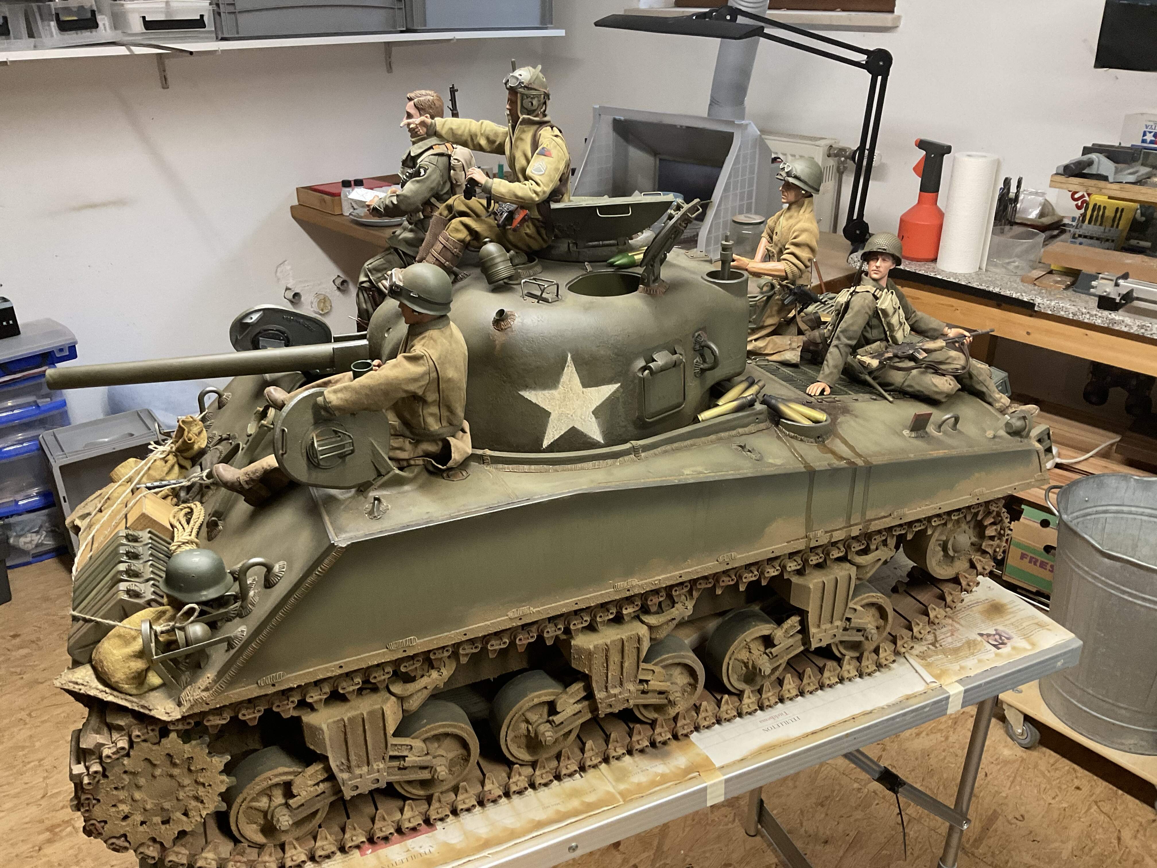 Building a giant : Dragon Sherman 1/6 - #41 by Jacomo - WWII Allied